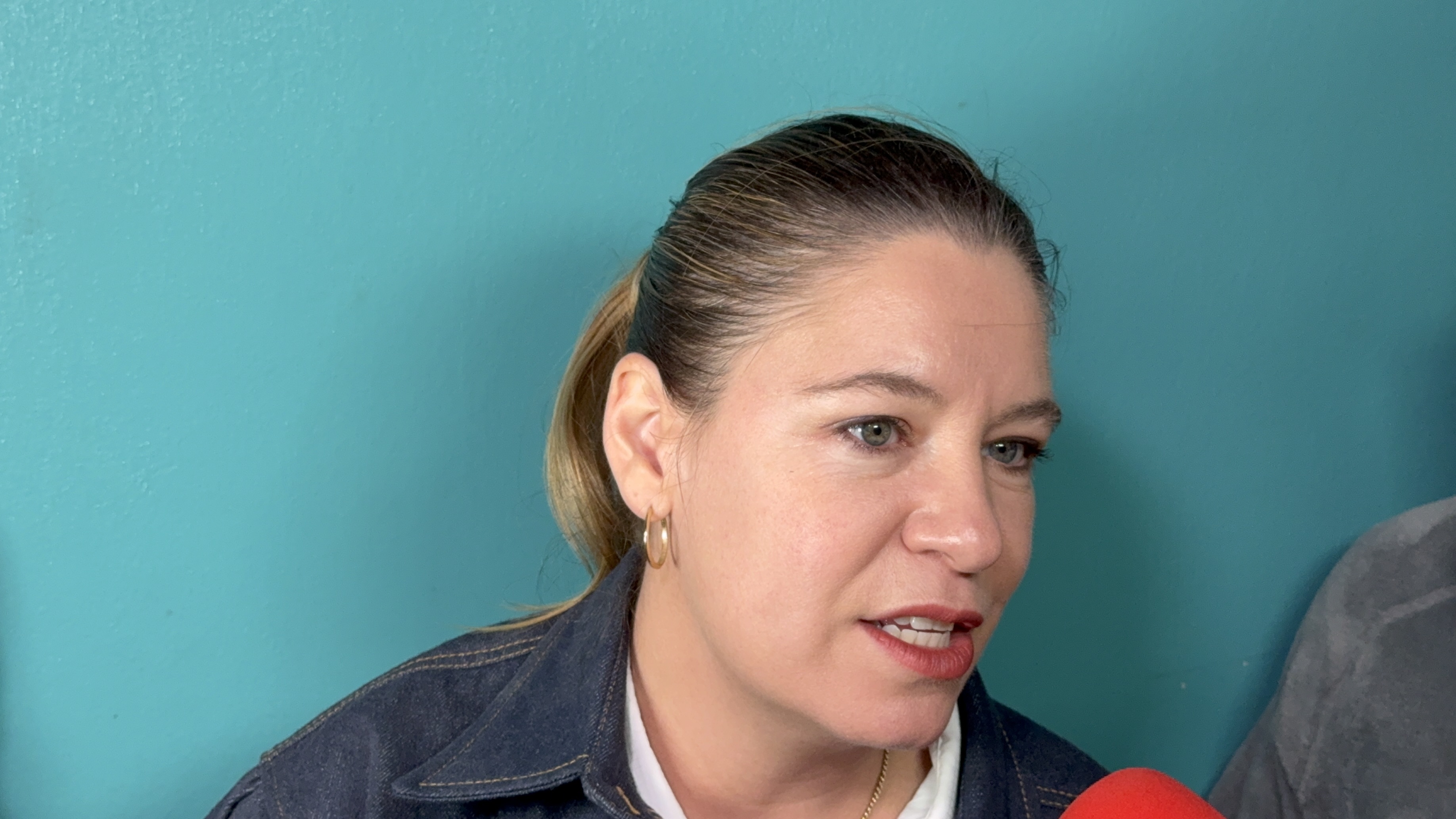 クラウディア・ドブレス氏