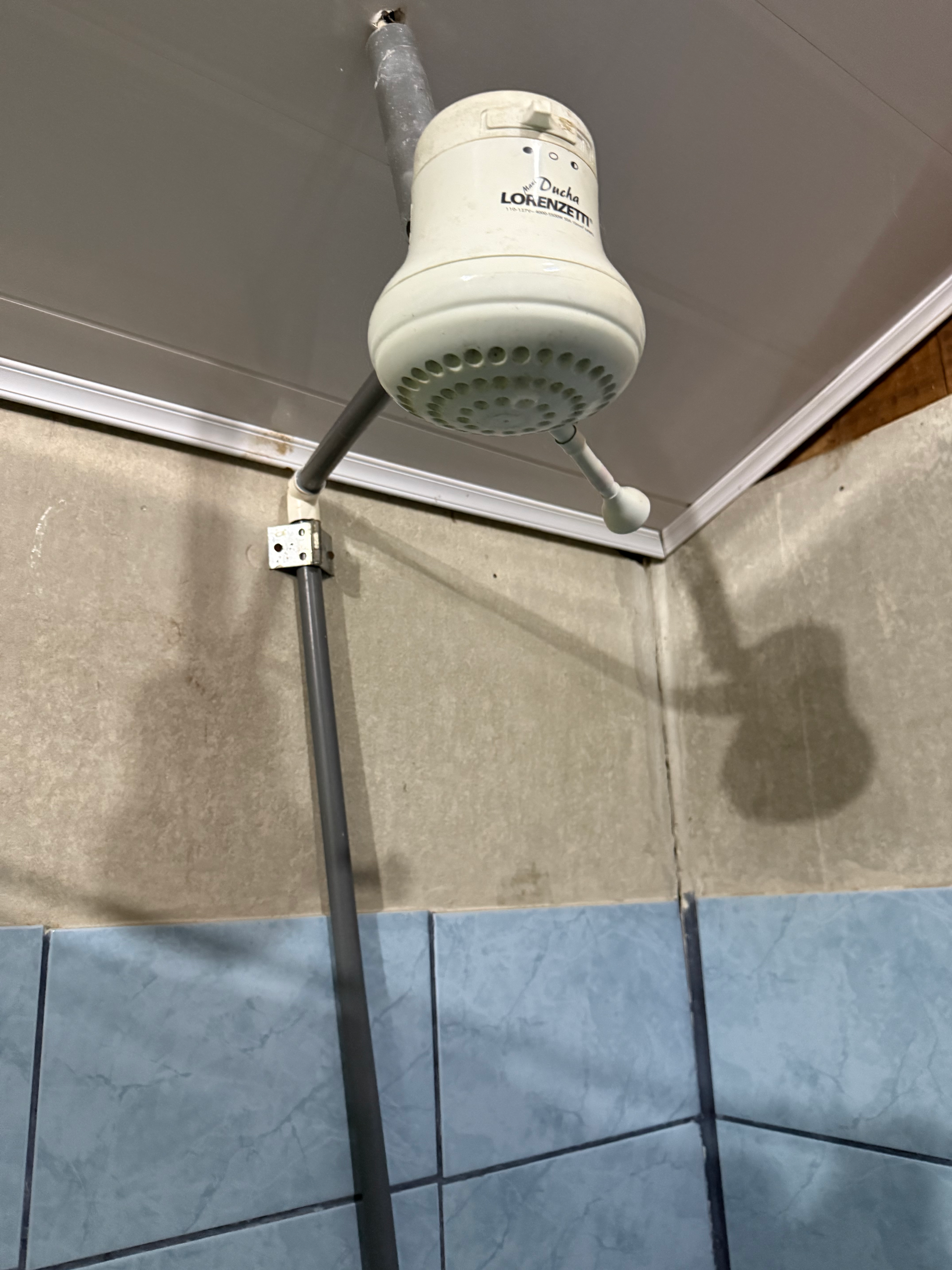 コスタリカのシャワー