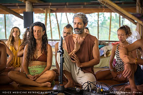 Album_VoiceMedicineRetreat_UriaTsur_RaphaelPincas_008.jpg