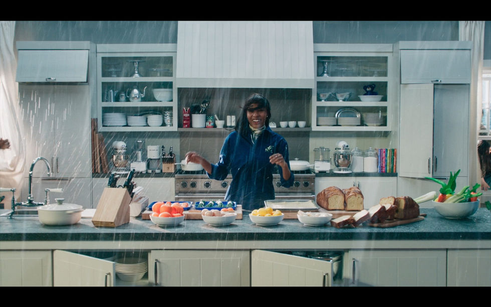 Bear S04E08 - INT Hampton Barn 6