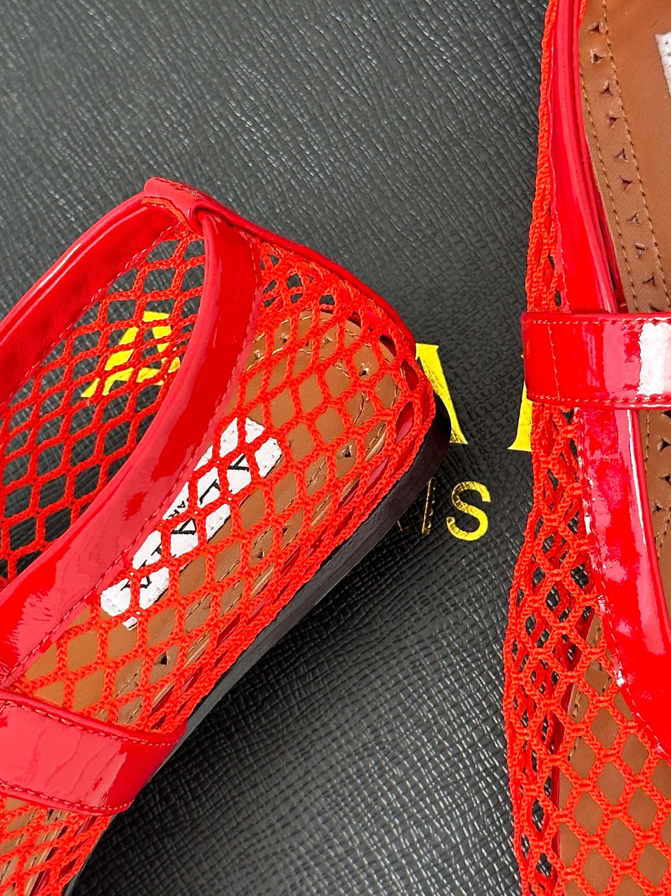 Thumbnail: ALAIA FISHNET BALLET FLATS RED