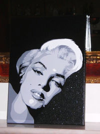 MARILYN MONROE