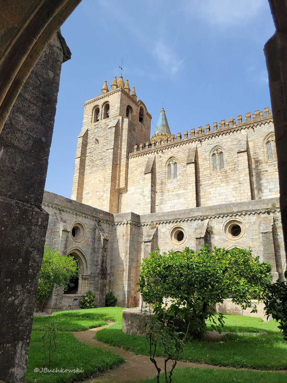 Se Catedral de Evora