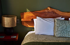 Nīkau Room with super king bed at Breakers Boutique Accommodation