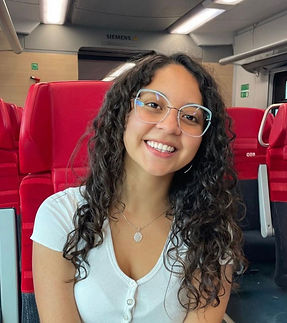Estephany Calle.jpeg