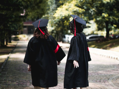 30+ Scholarships with July 2026 Deadlines