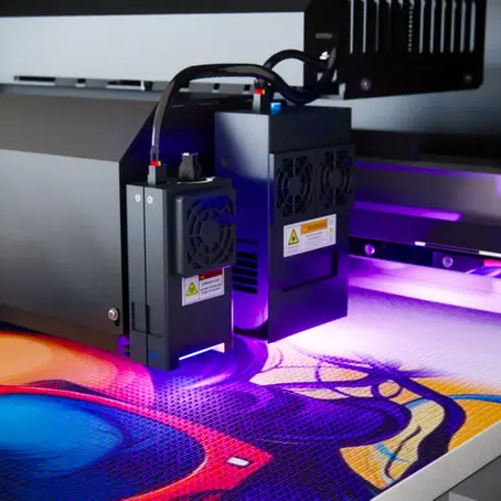 Como a Impressão UV LED Revoluciona a Produção de Brindes