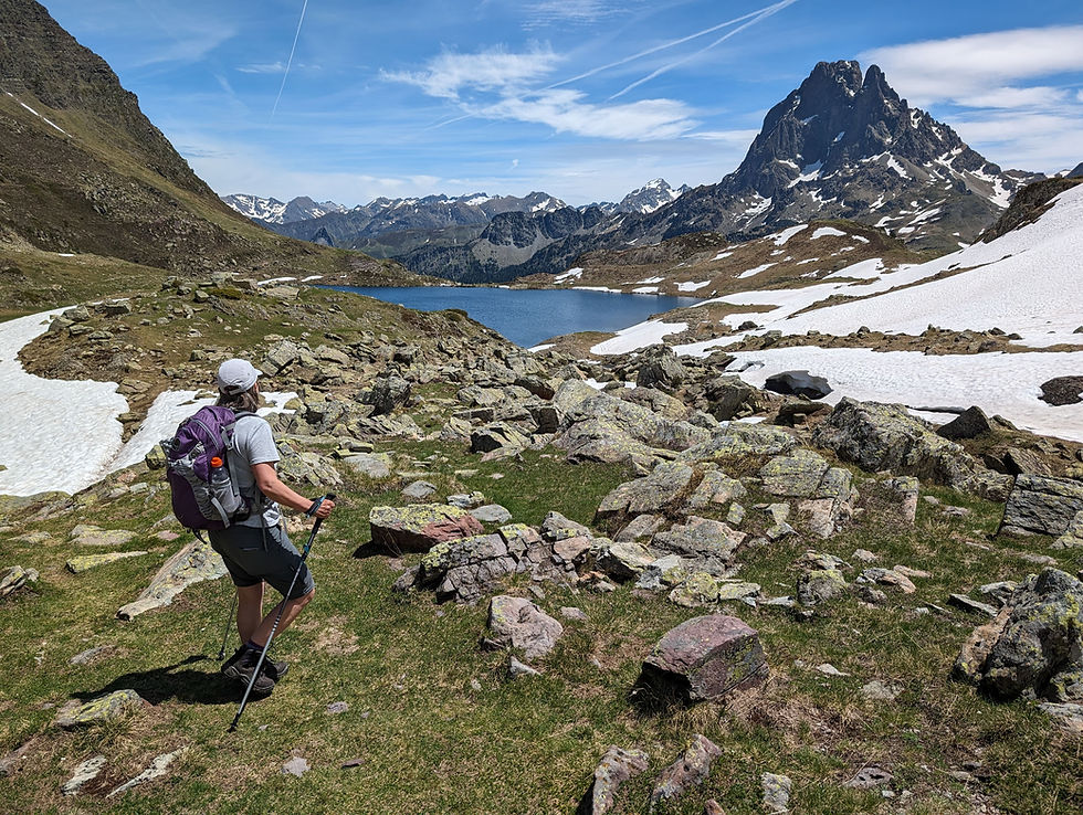 Très belle vue du Lac Bersau depuis le refuge du Lac d'Ayous en France