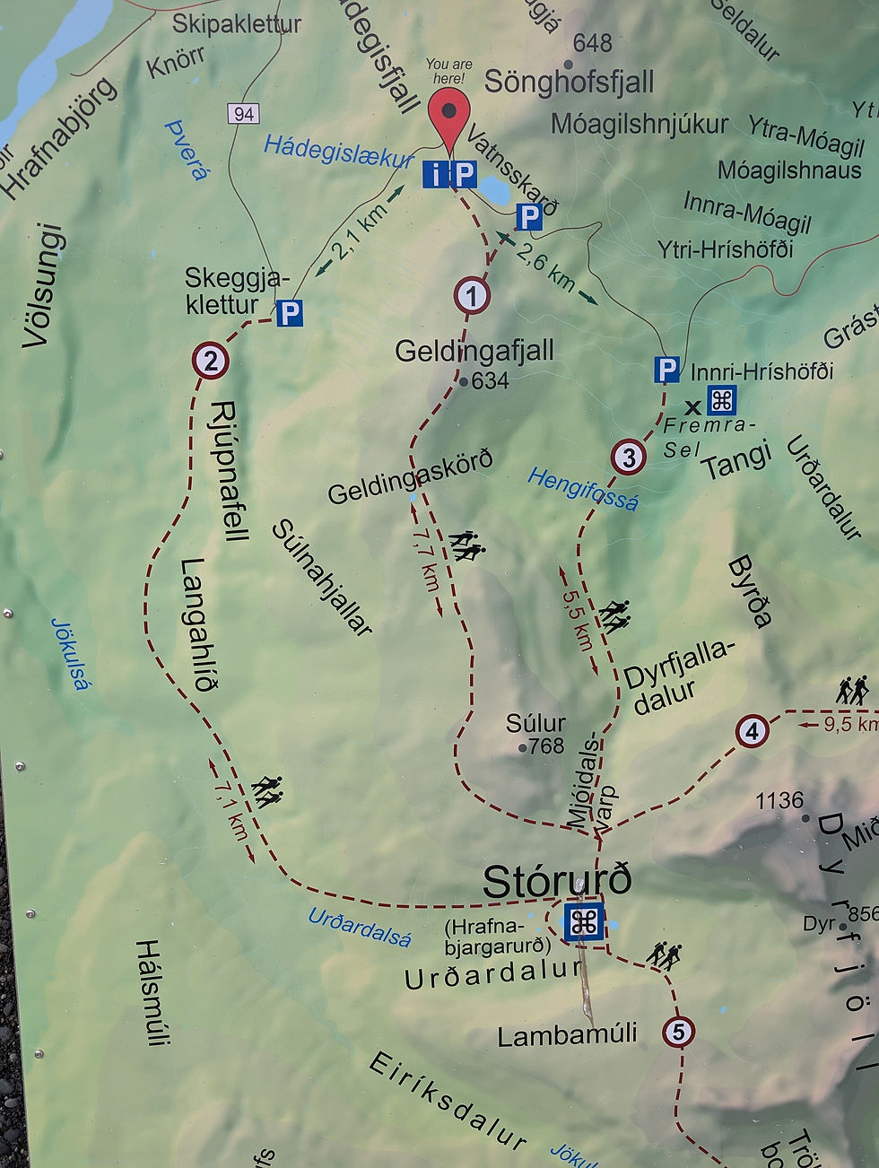 Carte des 3 trajets possible pour la randonnée vers le lac Storurd en Islande