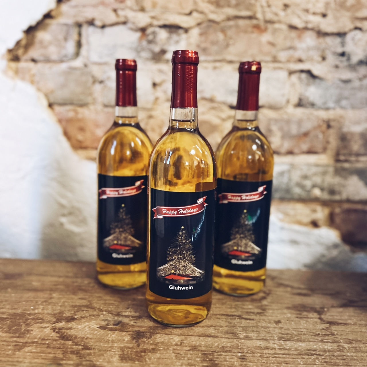 Happy Holidays Gluwein by Sugar Ridge