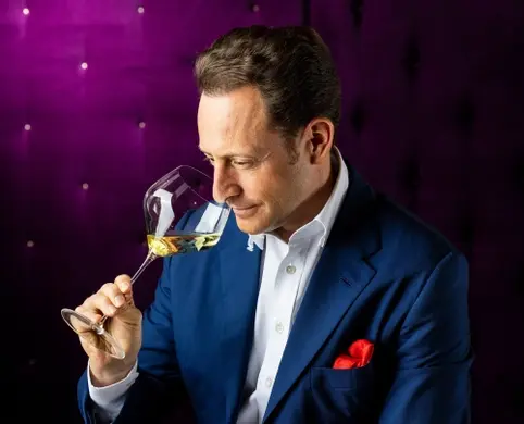 Thumbnail: Riedel Veloce Chardonnay Glass (2 Pack)