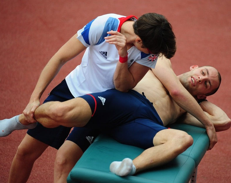 Benefits of Sports Massage for Sports Performance & Injury Prevention