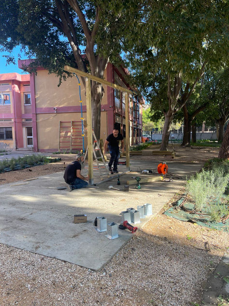 Installazione di attrezzature fitness nelle scuole di Cagliari: la tecnica dei "bicchieri"