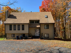 Picture of front of house