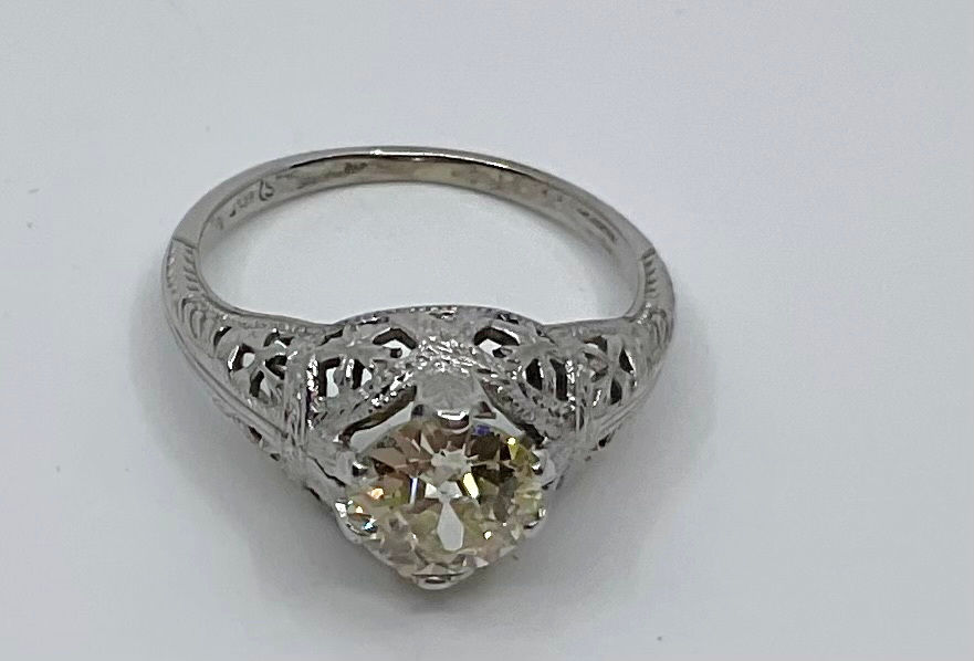 Thumbnail: 14CT W/G 1.30CT DIAMOND RING