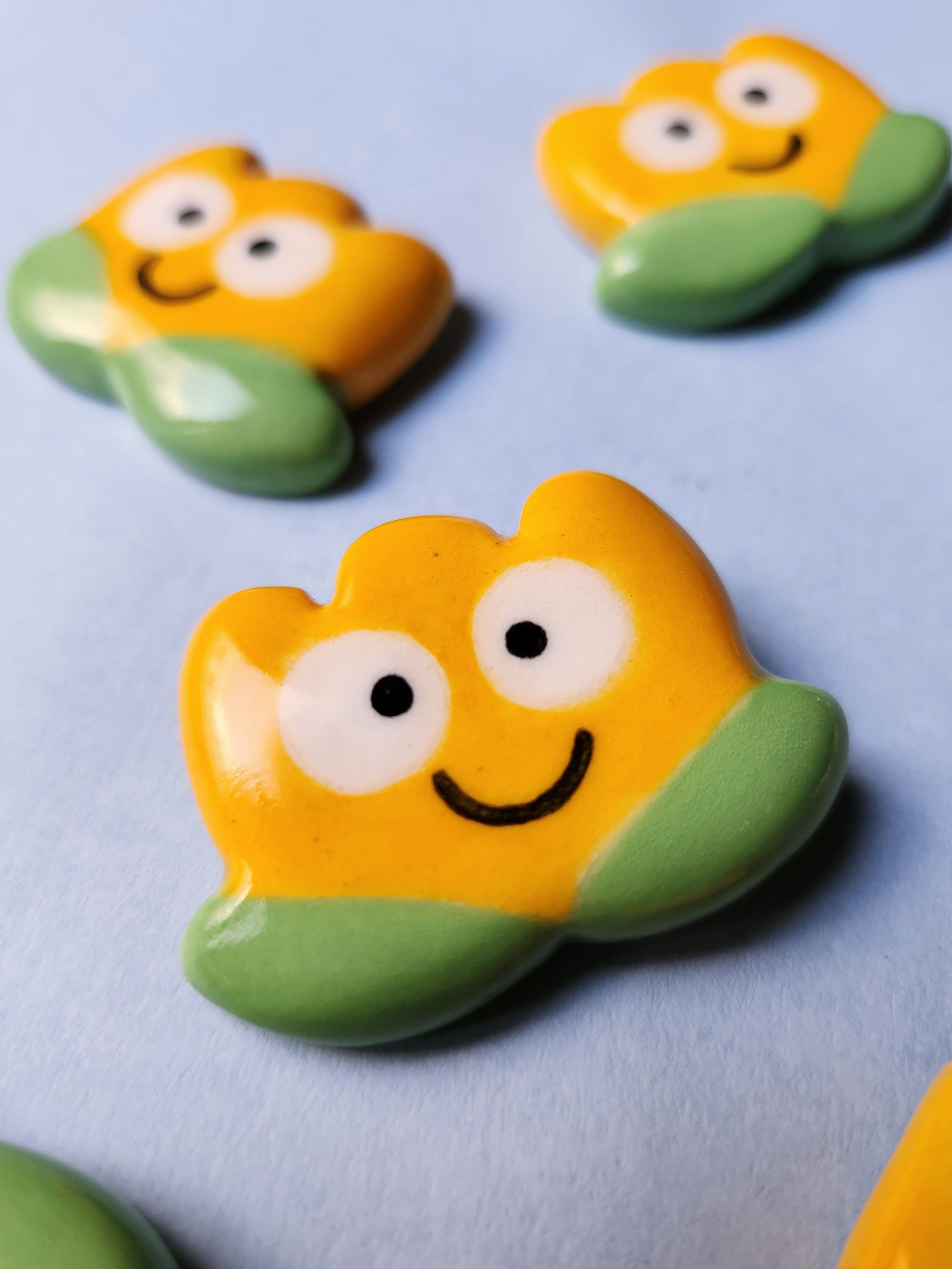 Yellow Tulip Pin/Magnet