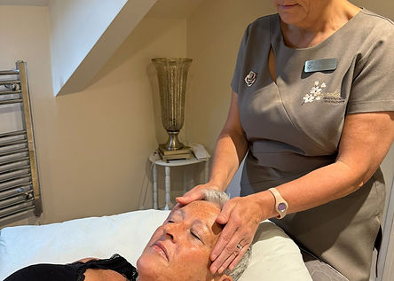 Reiki 1.jpg