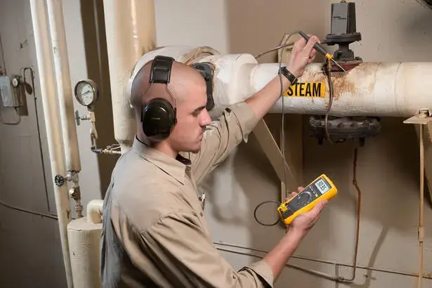 Fluke 179 True-RMS Digital Multimeter