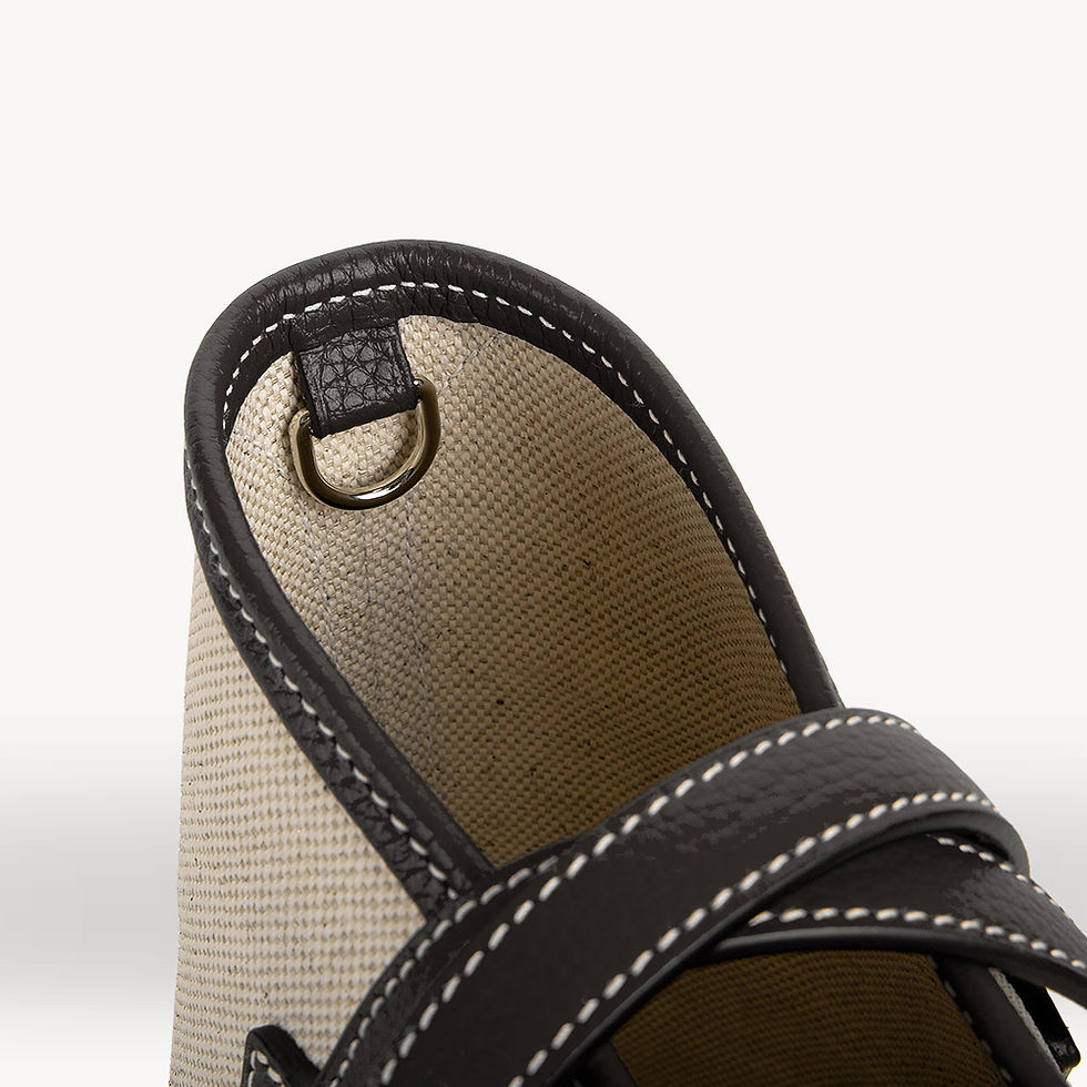 Thumbnail: Intemporel, 38 cm tote bag. Natural canvas / Tau. Black