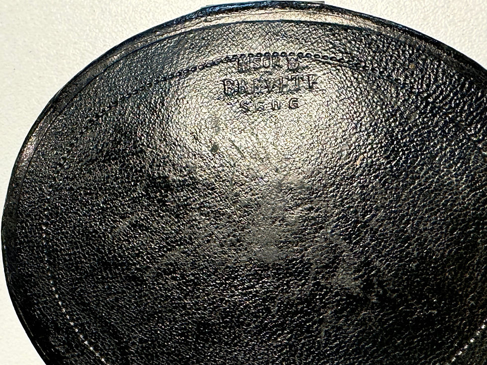 Miniature : Daguerréotype "Portrait de femme" rehaussé dans son Union Case