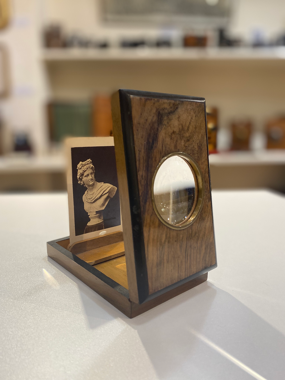 Graphoscope Mono in Mahogany - Photo Apollon by SP Christmann studio of Berlin