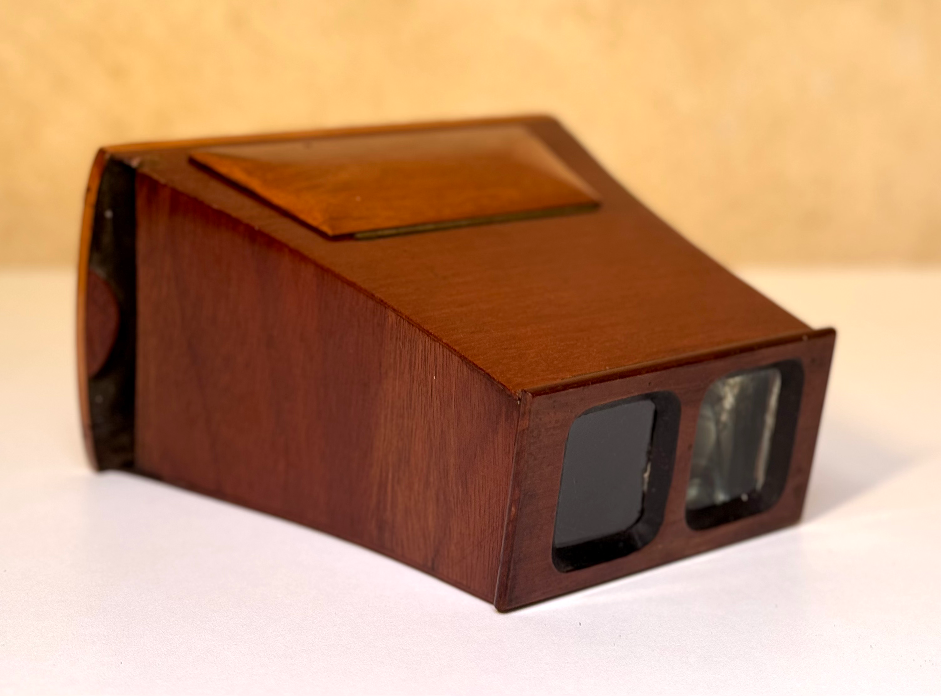 Brewster viewer circa 1870