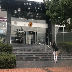 Así de cool te ves cuando entras a la em