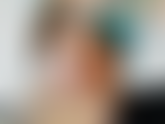 Portriat of COurtney, Director of Operations at The Grove Salon & Spa in Chilliwack BC. Certified Dermalogica Expert.