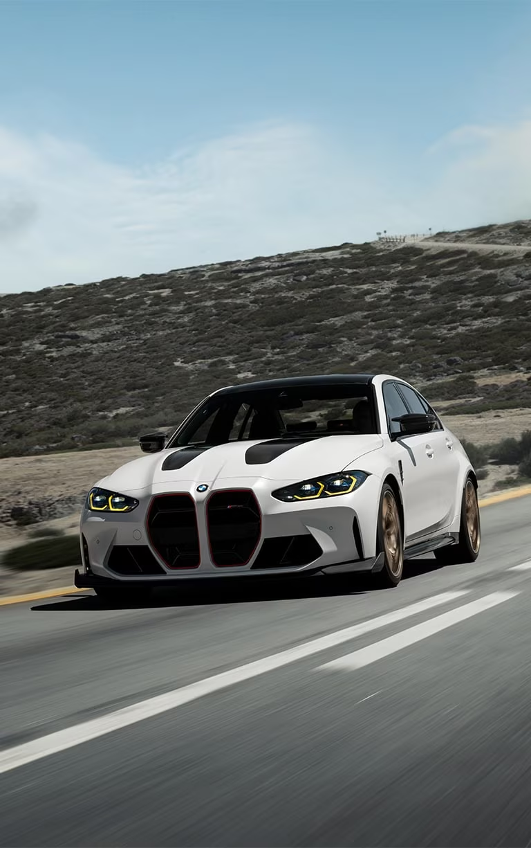 BMW M3 Front Look While Movīṇg