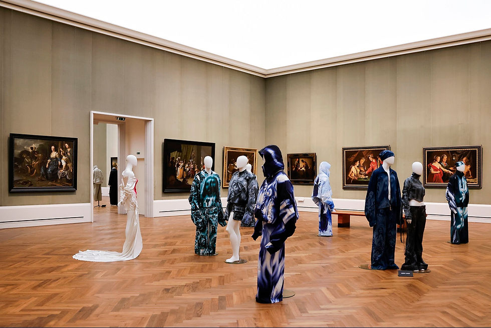 Foto „Der Berliner Salon“, modni trendovi sa Berlinske sedmice mode 2025. Foto od Franziska Krug, putem Berlinska sedmica mode