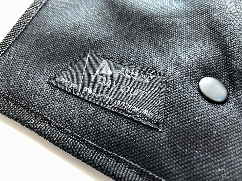 サムネイル： 黒皮極鉄プロサンド収納ケース（DAYOUTコラボ）