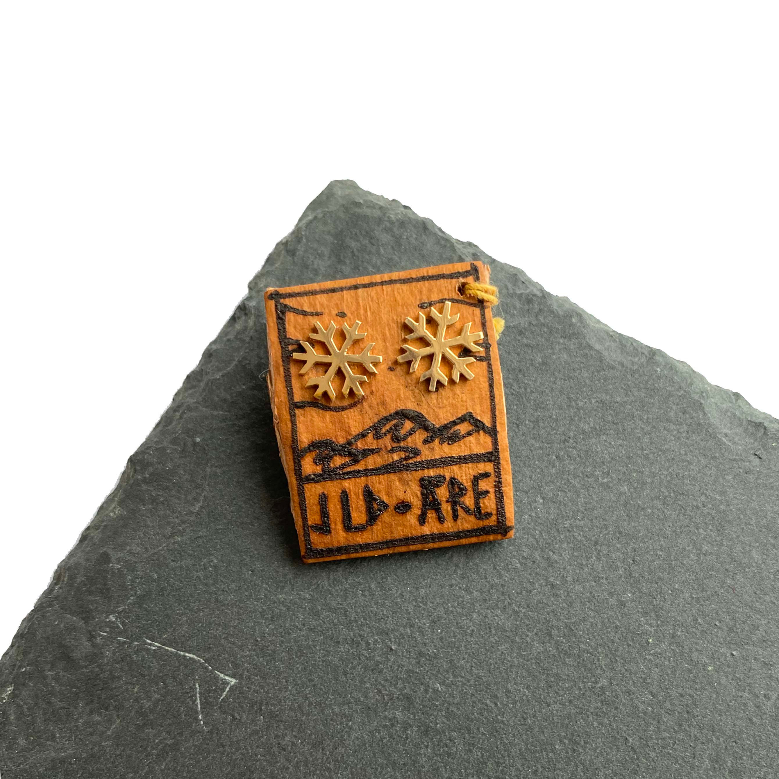 Örhängen snöflingor släta 18K gult guld 8mm