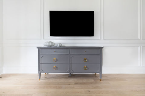 TRANSITIONAL AND TRADITIONAL MASTER BEDROOM TRIM