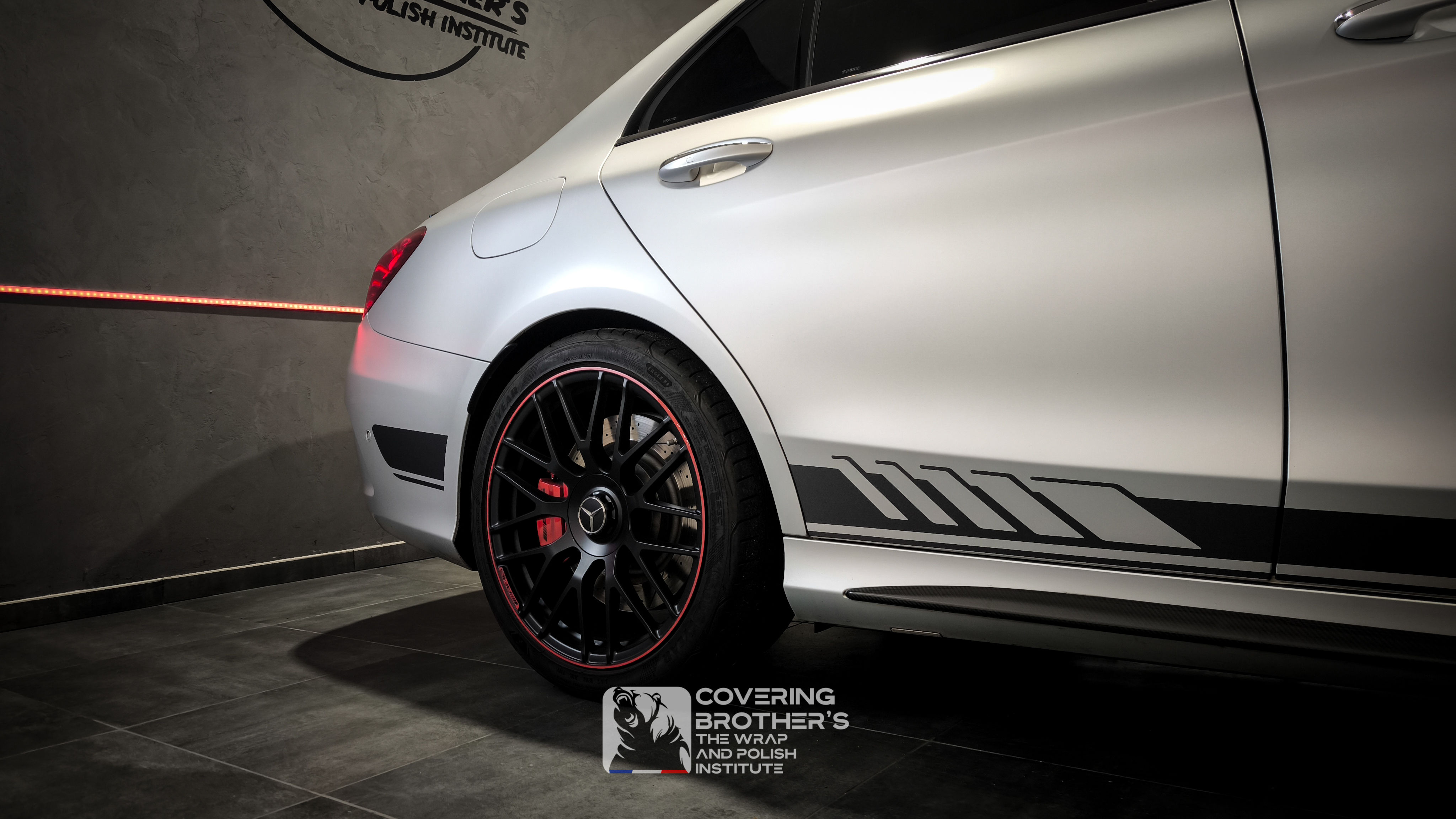 Bandes latérales MERCEDES AMG