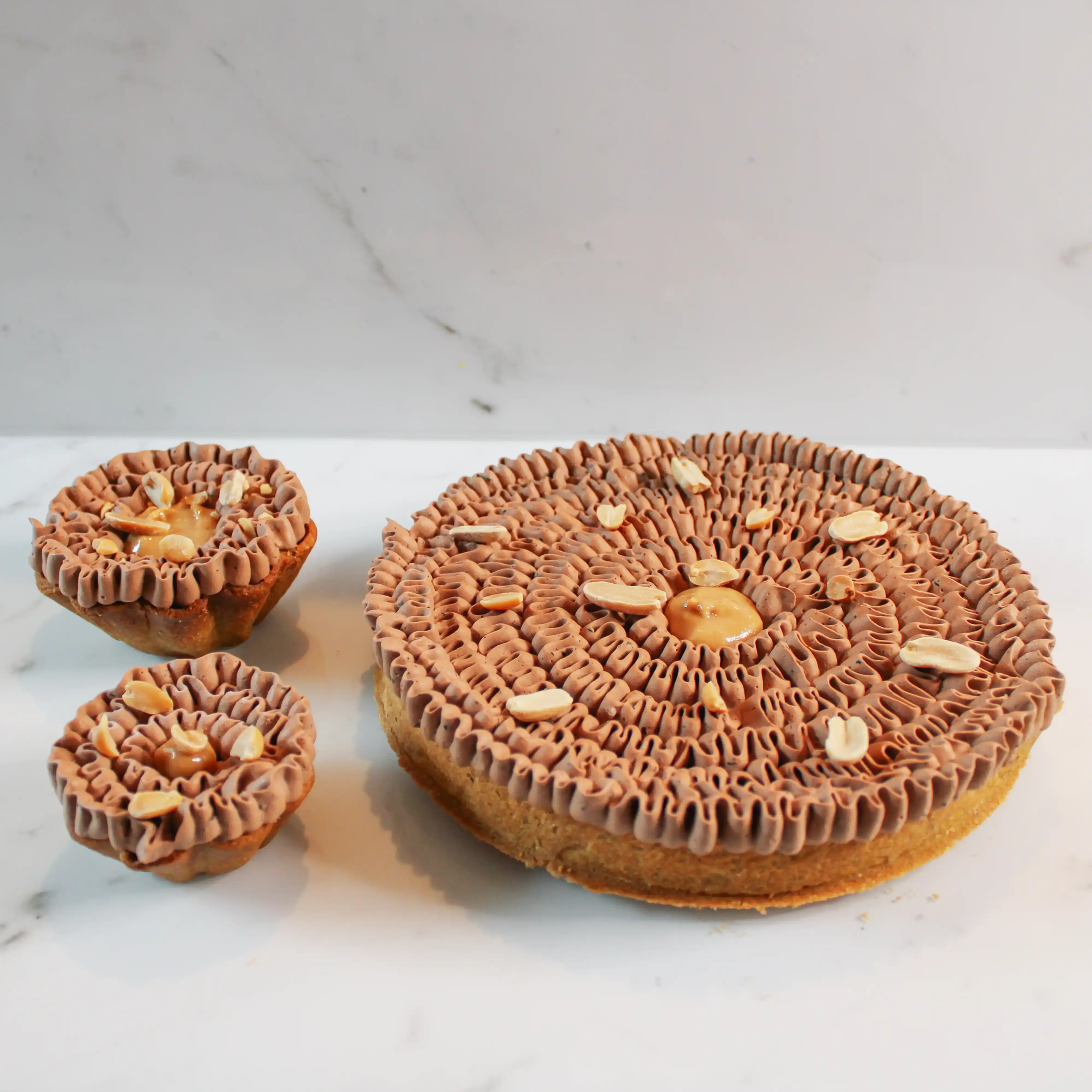 Tarte cacahuète, chocolat et piment