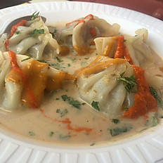 Steamed Momo in Gravy