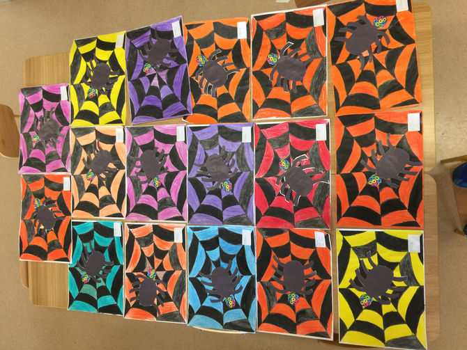 Senior Infant and First Class Spider web Halloween Art 🎃🎃🎃🎃🎃🎃🎃🎃🎃🎃