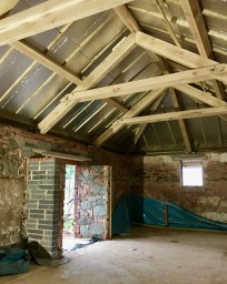 Hallway roof trusses