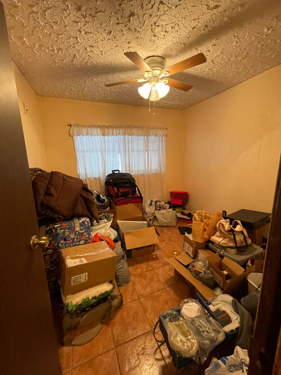 BEDROOM 3-Before