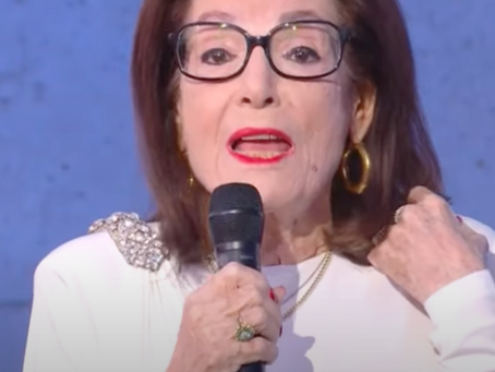 Nana Mouskouri - Je chante avec toi avec liberté