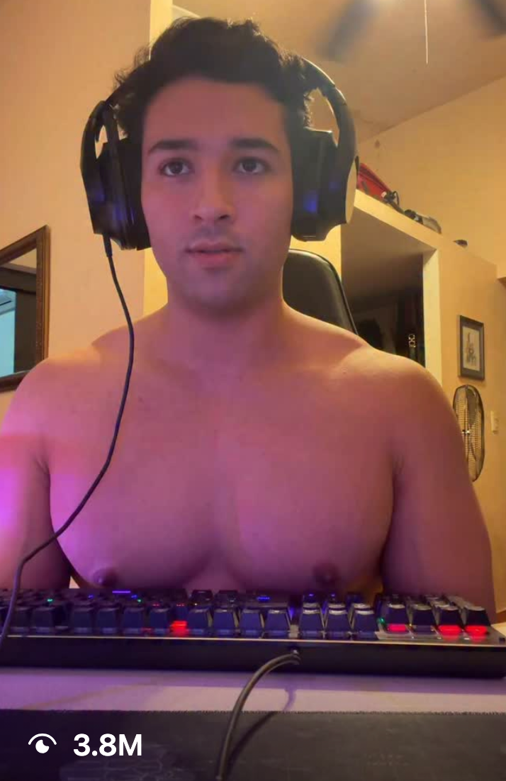 The music comes from my chest - 1.