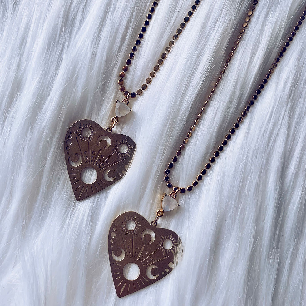 Thumbnail: Queen of Hearts Necklace