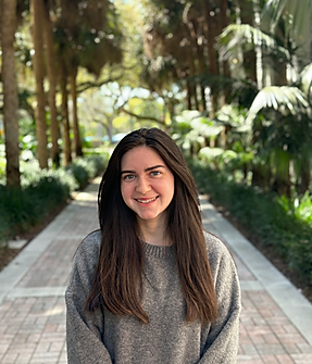 Photini Kamvisseli Suarez