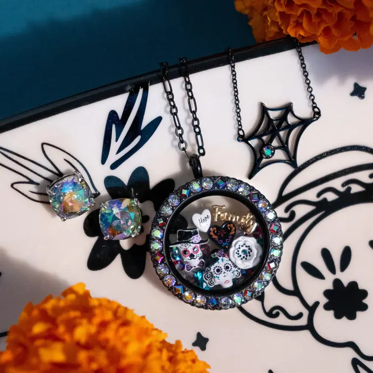 Thumbnail: LK9184 Large Black with Halloween AB Purples Twist Locket