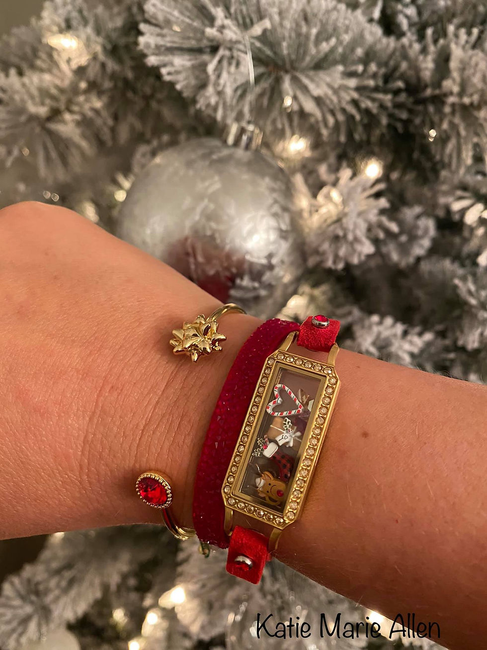 Thumbnail: LK3028 Gold Bar Bracelet Locket