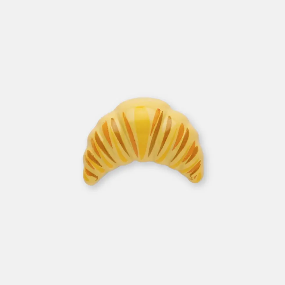 CH3966 - Parisian Croissant Charm