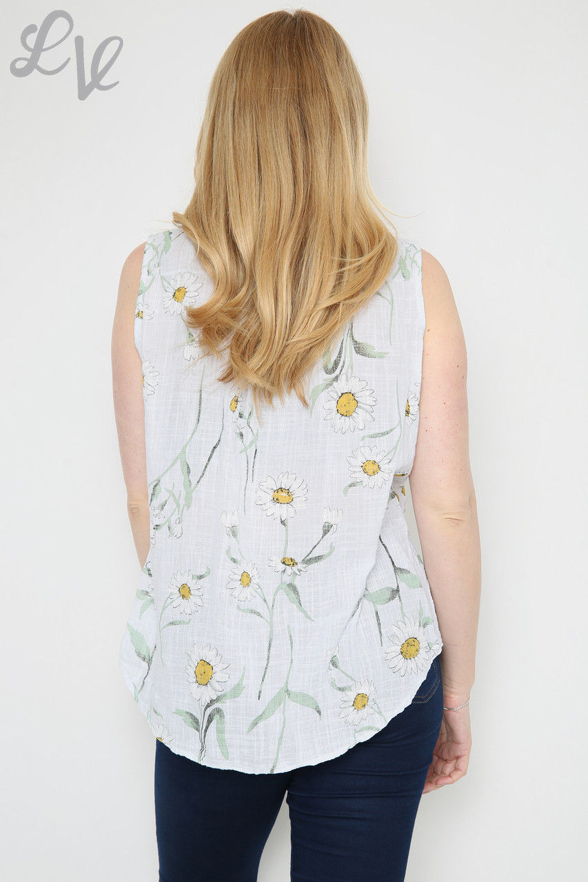 Thumbnail: Sleeveless Daisy Print Top 