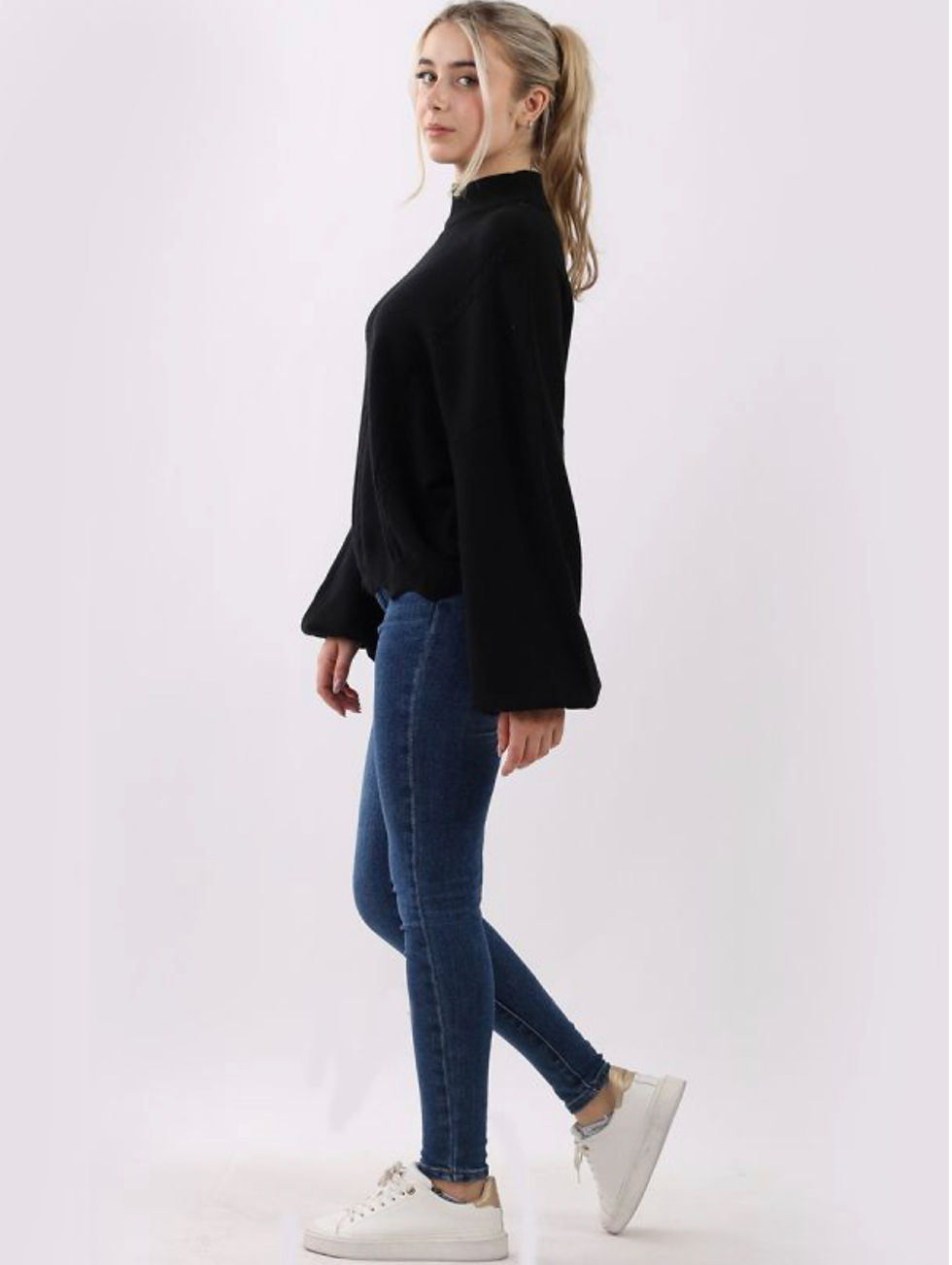 Thumbnail: Funnel Neck Baggy Puff Sleeves Knitted Crop Pullover
