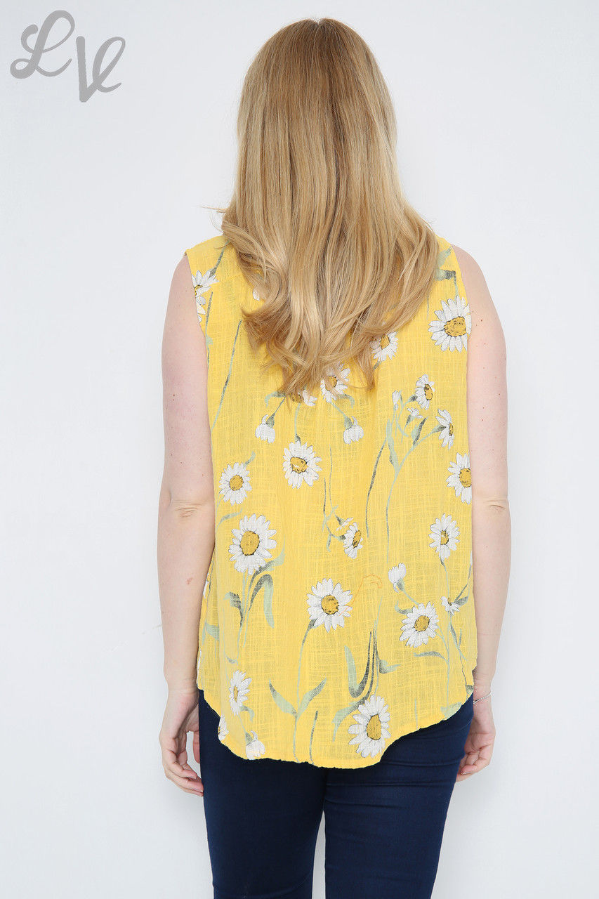 Thumbnail: Sleeveless Daisy Print Top 