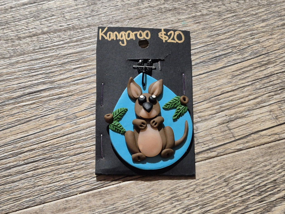 Thumbnail: Kangaroo Necklace (NEW}